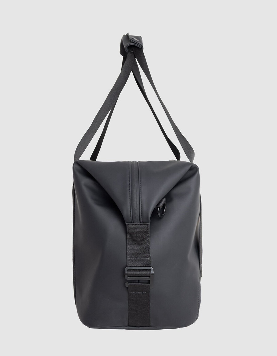 borsa da weekend da uomo in nylon nero effetto gomma