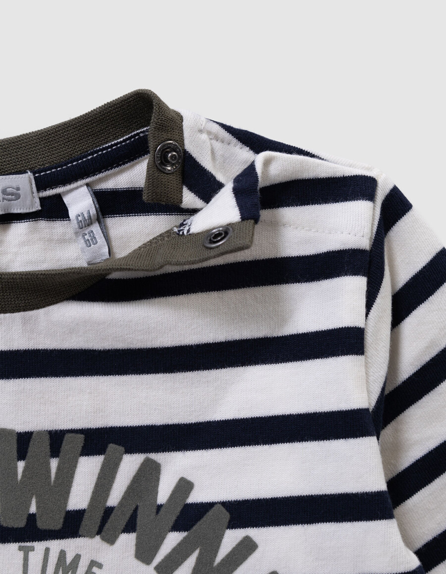 completo con maglietta a righe e pantaloni per neonati