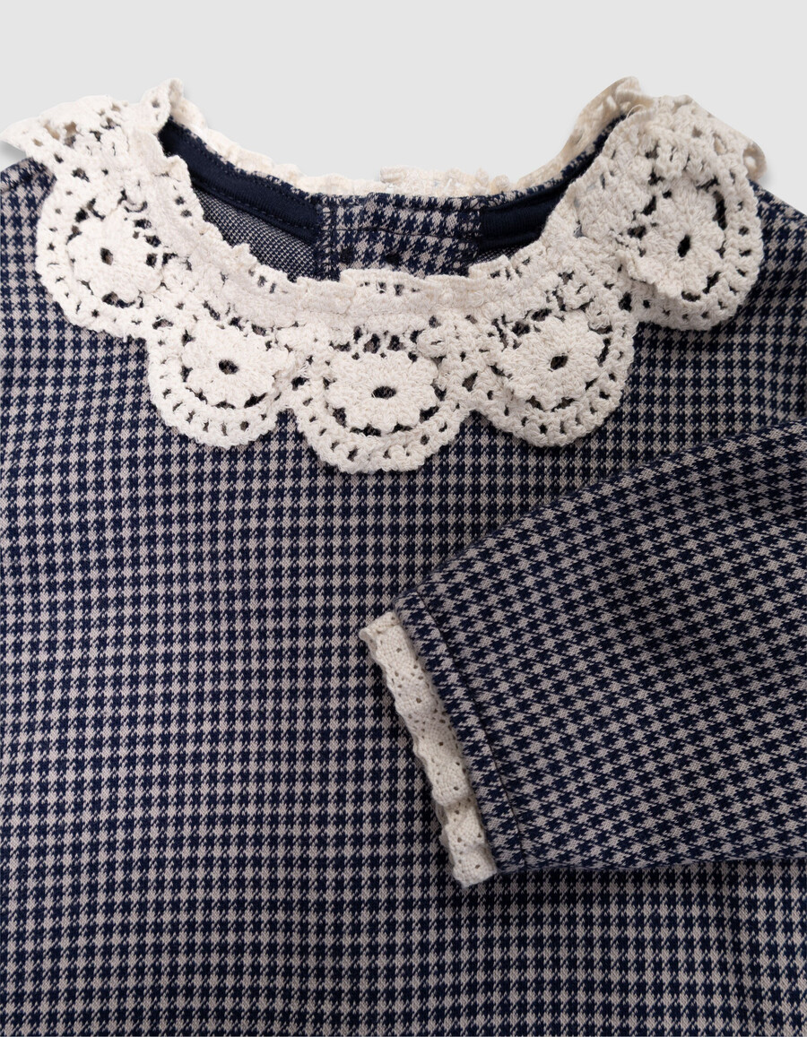 camicetta blu navy con motivo pied de poule e colletto in pizzo per neonata