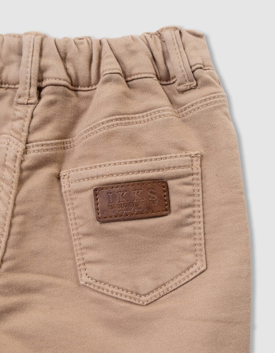 jeans larghi beige da ragazzo con vita elasticizzata