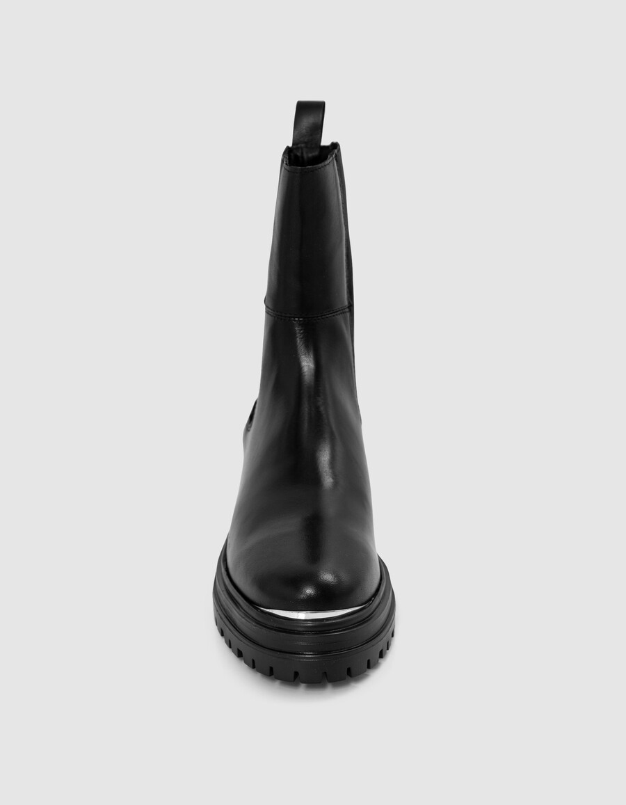 stivali chelsa in pelle nera con fermaglio in metallo da donna