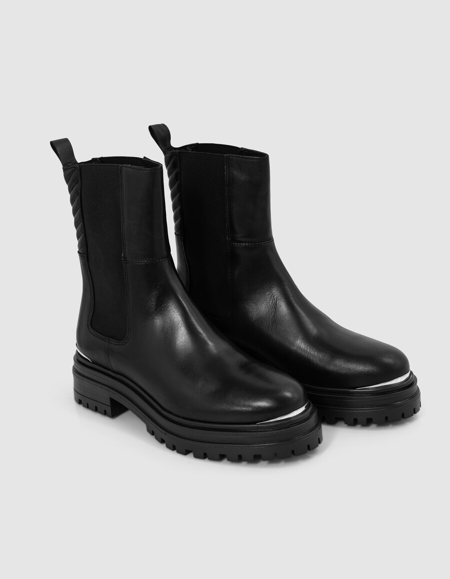 stivali chelsa in pelle nera con fermaglio in metallo da donna