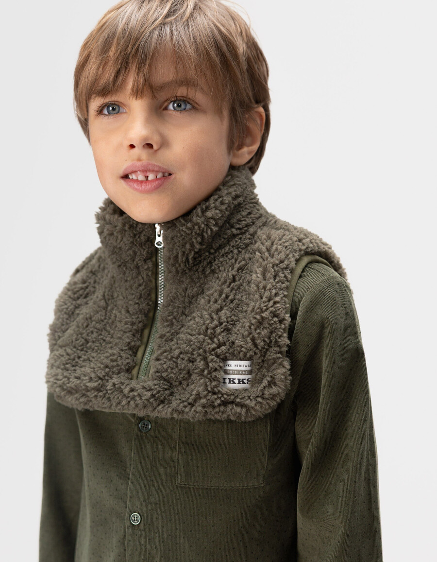 scaldacollo con cerniera in sherpa color cachi per ragazzi