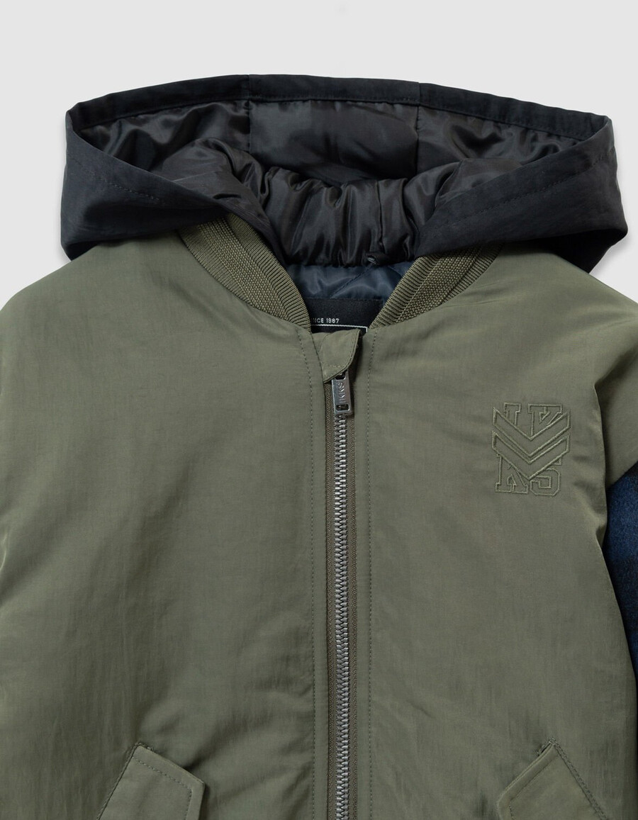 giacca stile bomber con maniche a quadri color cachi per ragazzi