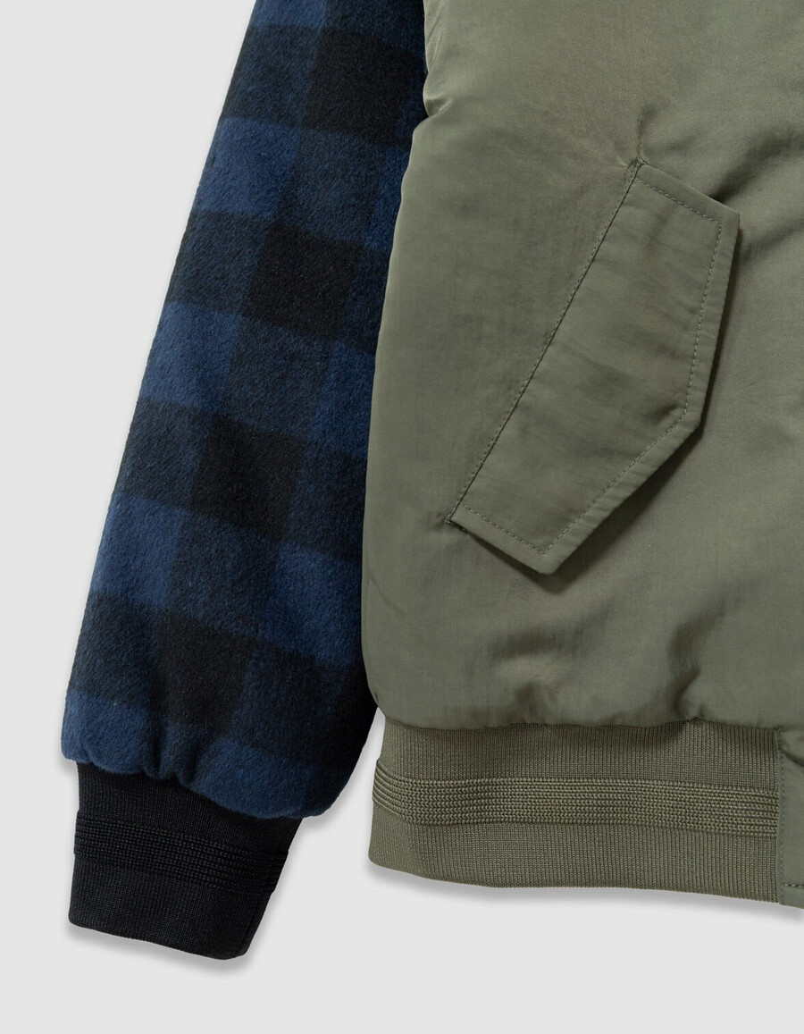 giacca stile bomber con maniche a quadri color cachi per ragazzi