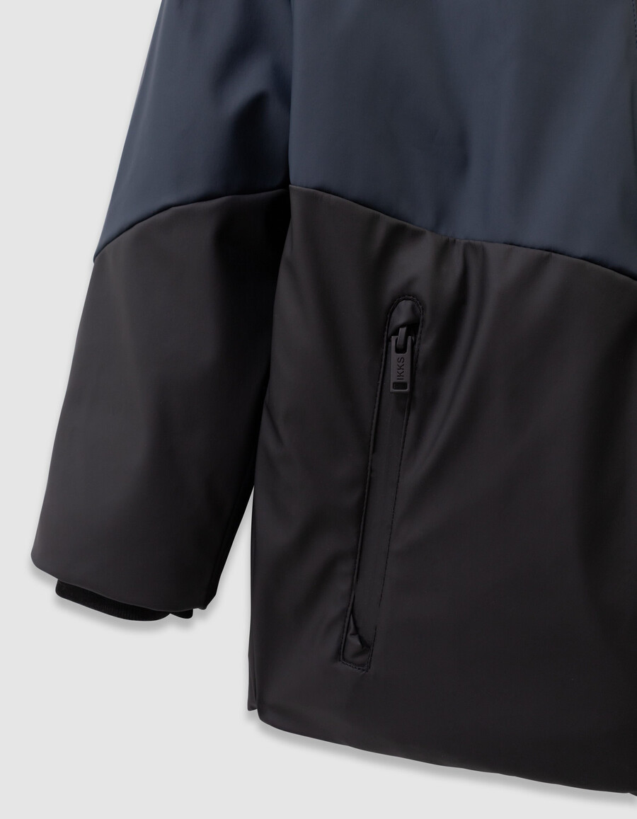parka con cappuccio idrorepellente blu navy e nero per ragazzi