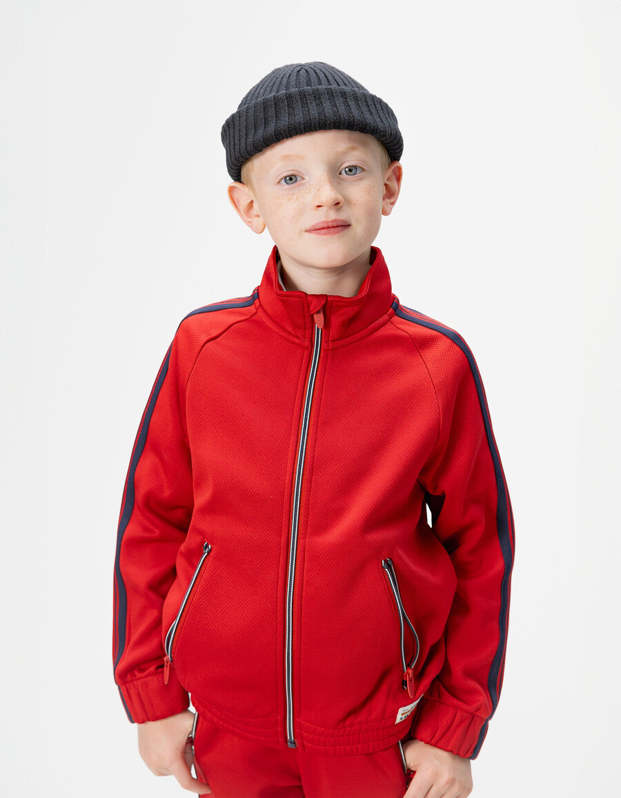 cardigan rosso con cerniera e righe blu navy per bambini
