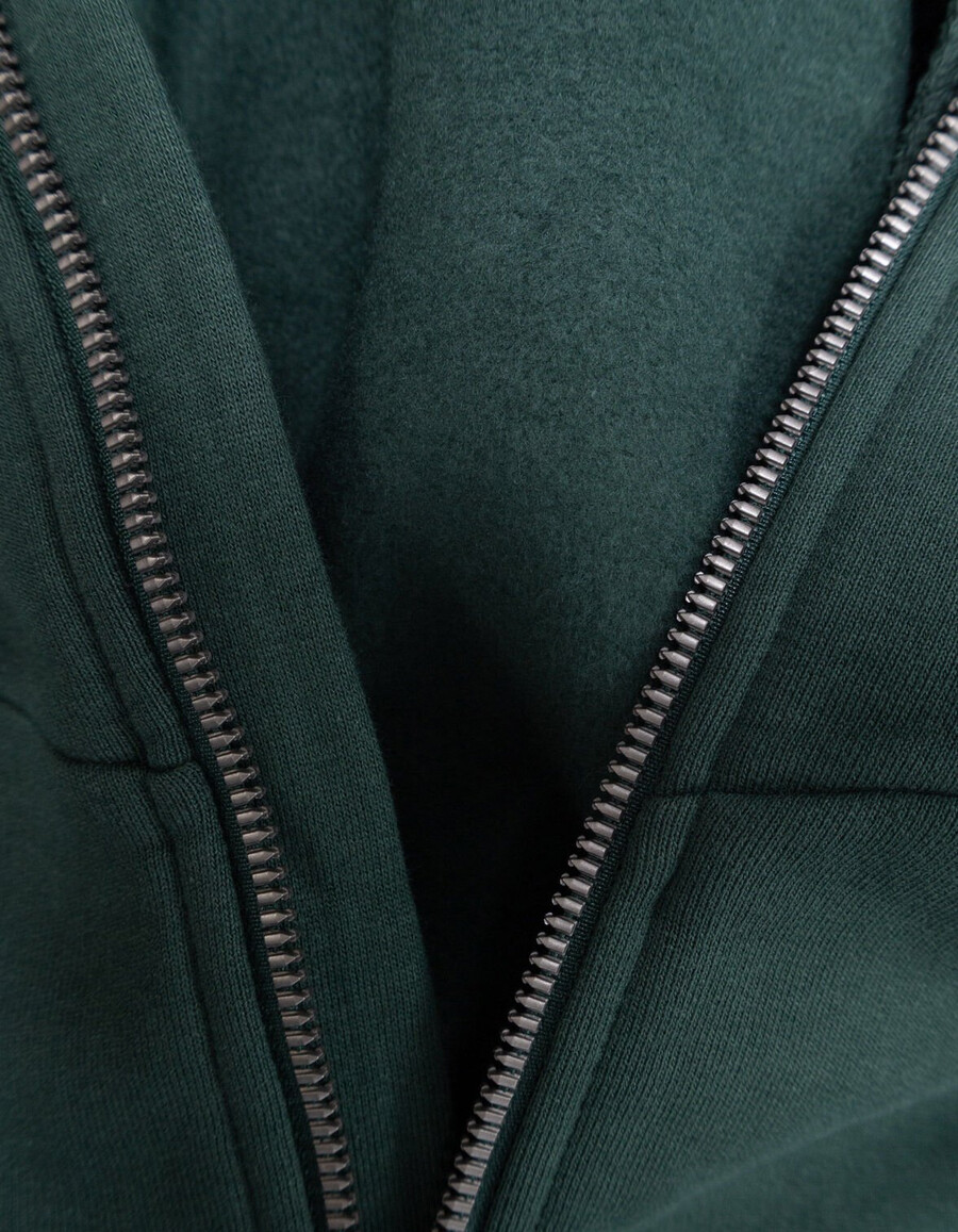 cardigan verde con cappuccio e cerniera per bambini