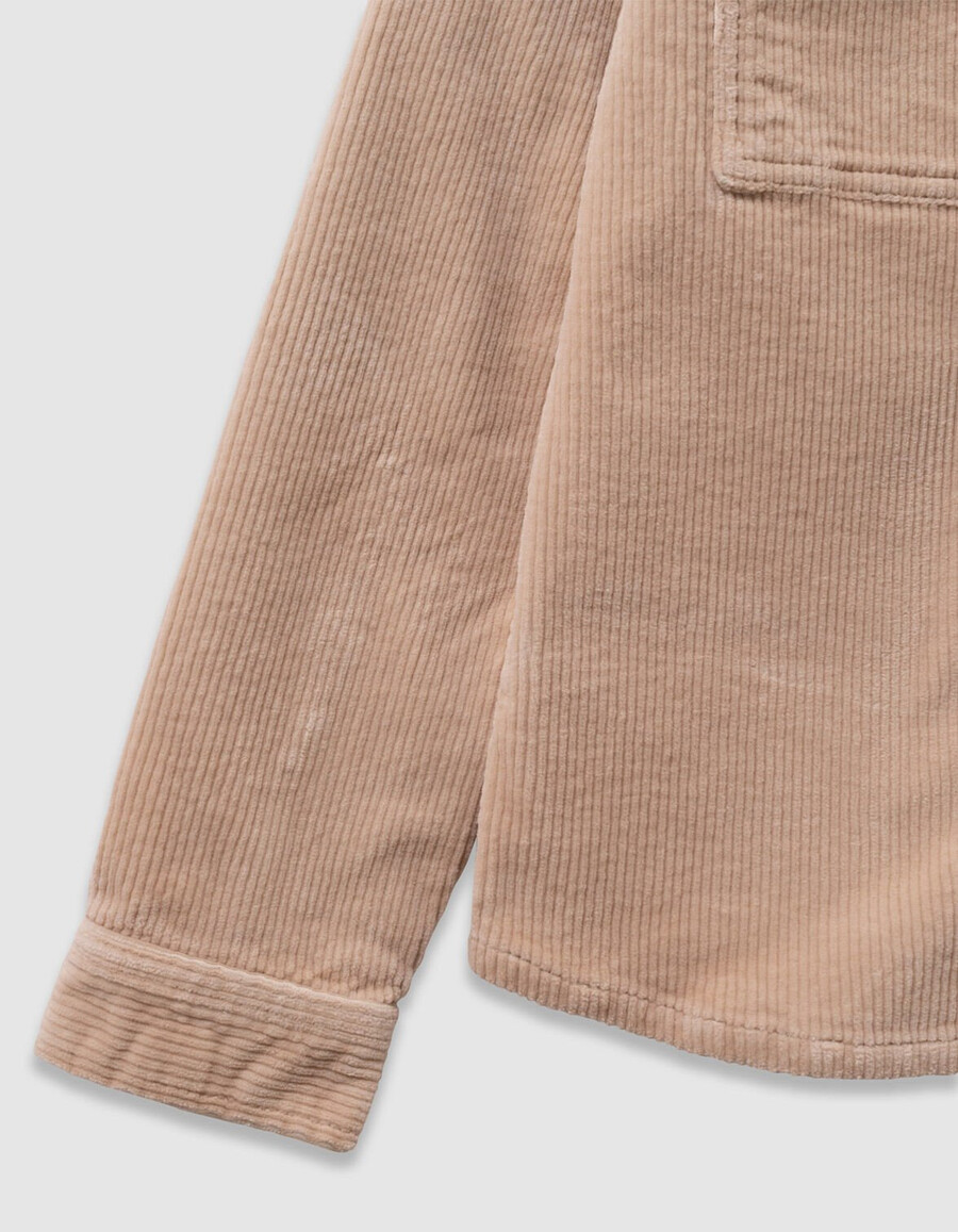 camicia da bambino in velluto a coste beige con bottoni automatici