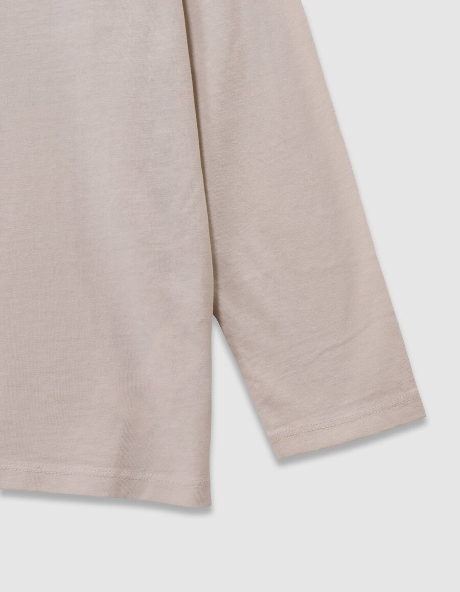 t-shirt beige in cotone biologico per bambini con stampa xl sul retro