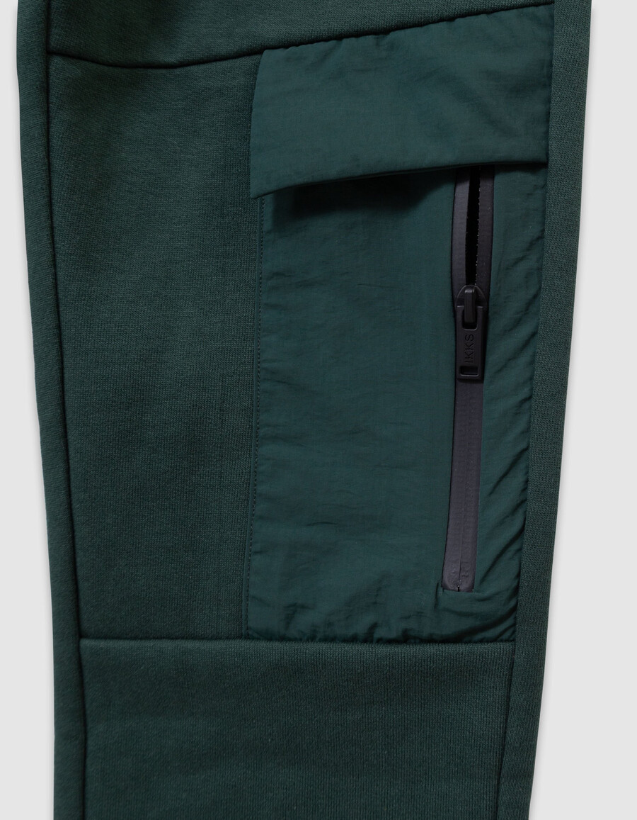 pantaloni da jogging verdi da bambino con tasca in tessuto misto