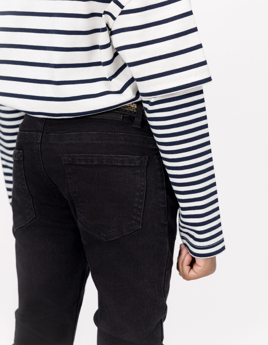 jeans slim neri da ragazzo con cintura intrecciata rimovibile