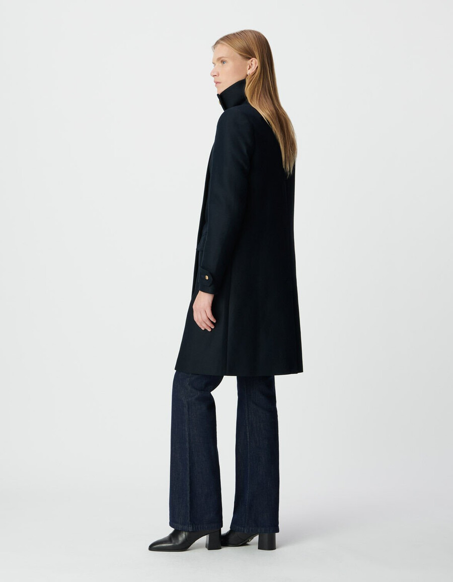 cappotto da donna blu navy con bottoni incisi