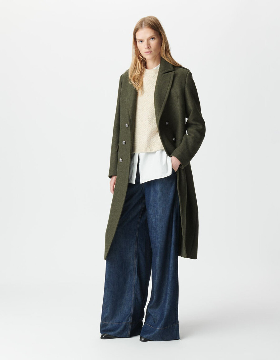 cappotto lungo color cachi da donna con bottoni incisi