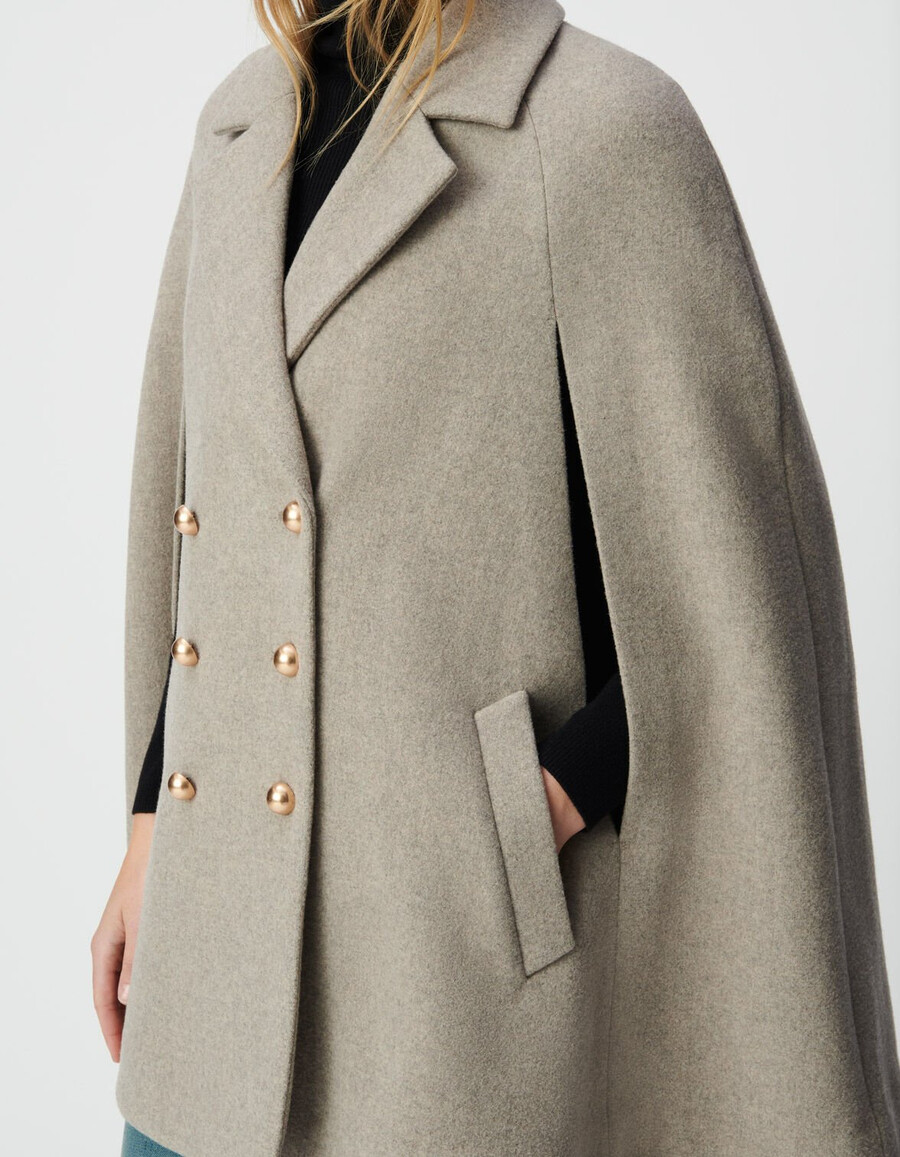 cappotto doppiopetto beige da donna