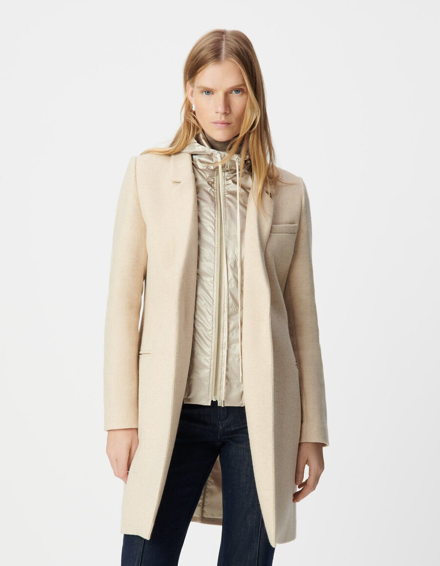 cappotto beige da donna con cappuccio staccabile