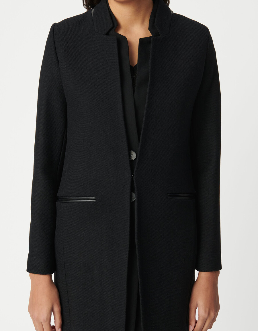 cappotto con colletto nero da donna