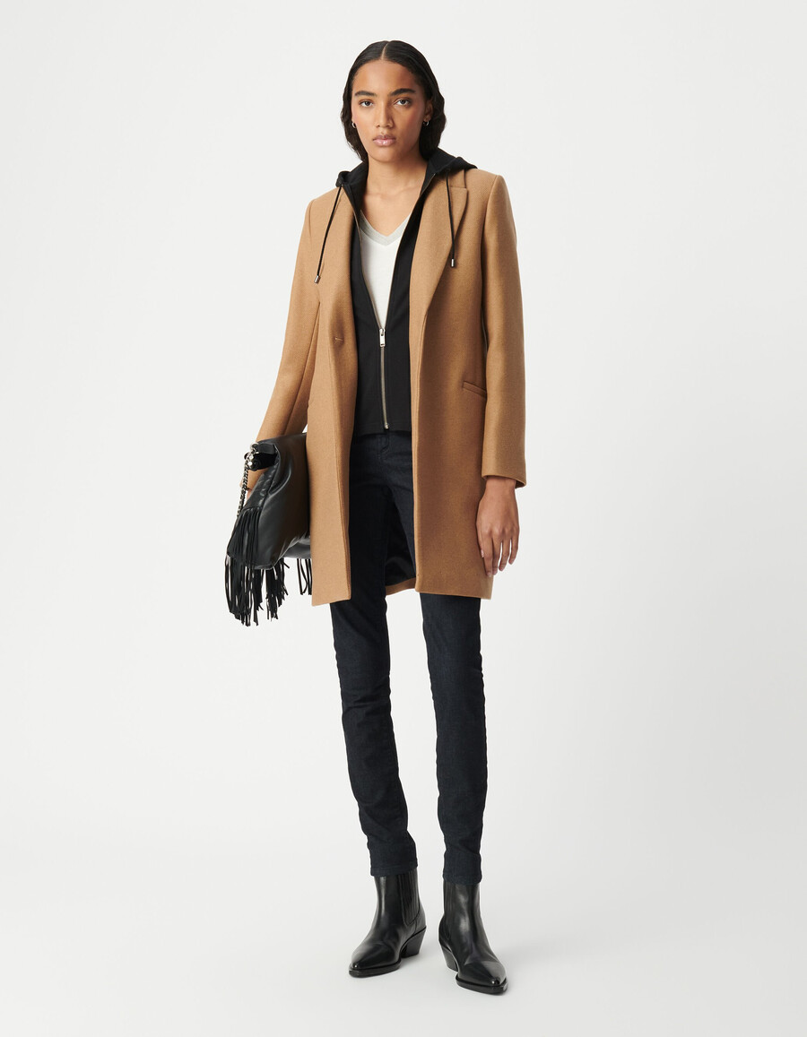 cappotto cammello di media lunghezza da donna con cappuccio staccabile