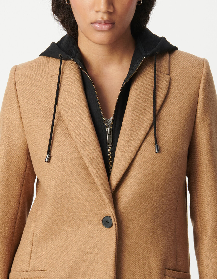 cappotto cammello di media lunghezza da donna con cappuccio staccabile