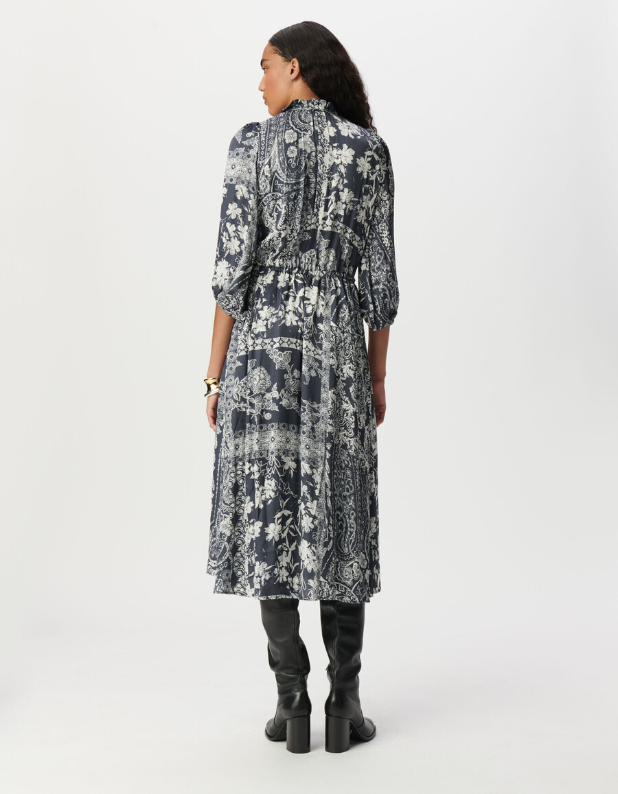 abito lungo da donna in raso grigio blu con stampa a sciarpa