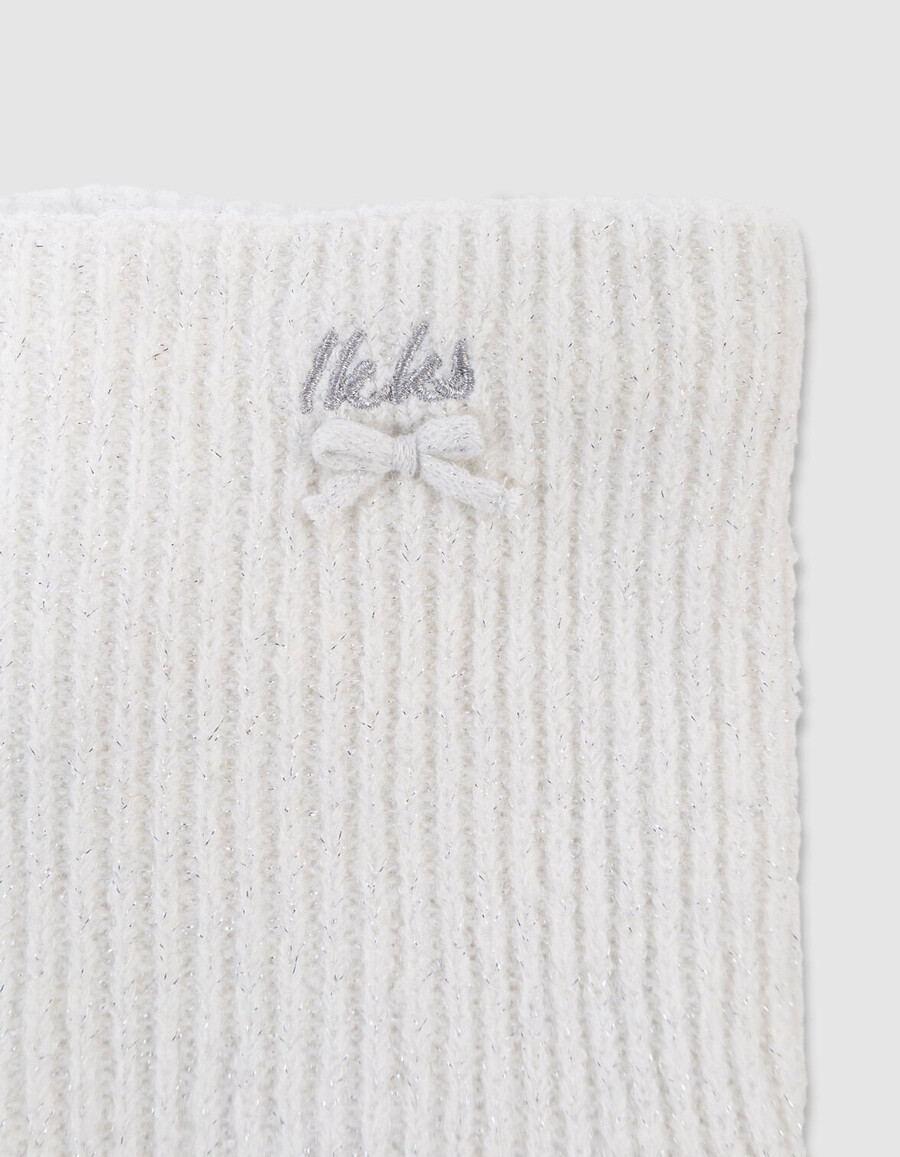 scaldacollo bianco in maglia glitterata con fiocco per bambine