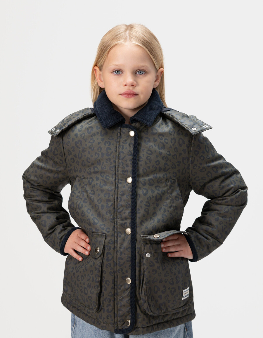 giacca rivestita color cachi da bambina con motivo leopardato a cuore