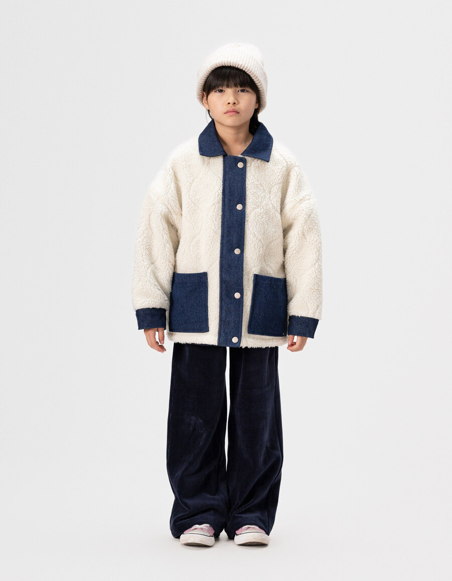 giacca reversibile in denim grezzo e sherpa per bambina