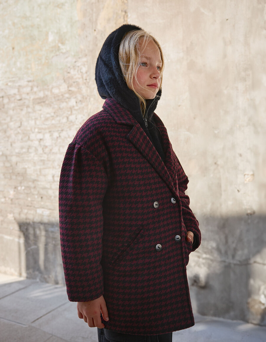 cappotto a quadri neri con cappuccio per bambine