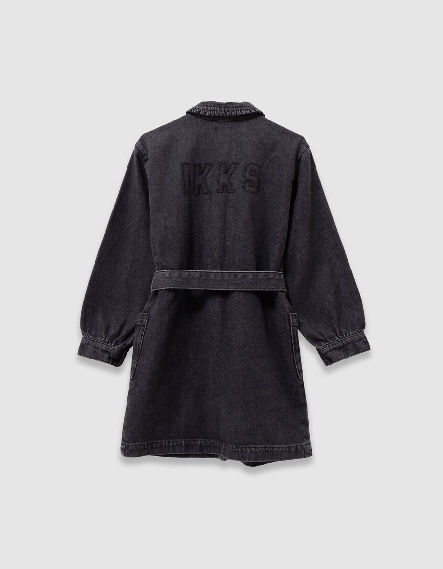 abito in denim grigio con cintura e dettagli arricciati per bambine