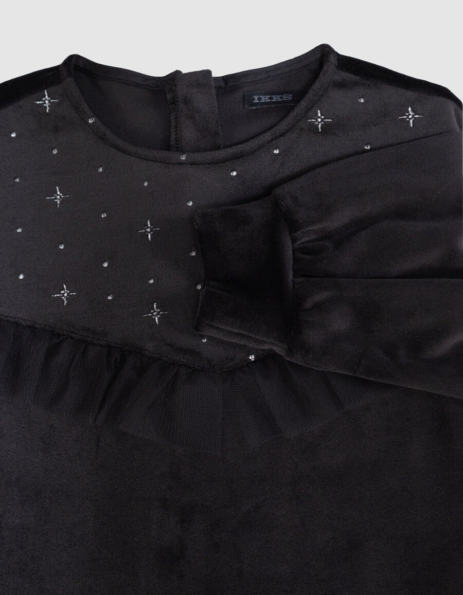 abito da bambina in velluto nero ricamato con volant in tulle