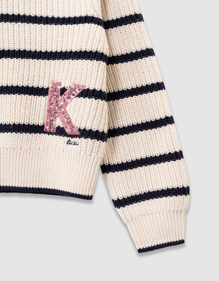 maglione lavorato a maglia écru per bambine colletto blu navy lettera con paillettes