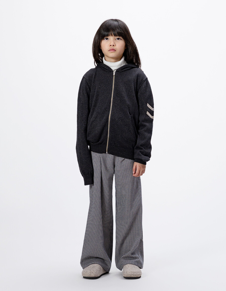 cardigan in maglia di lurex con perline nere per bambine