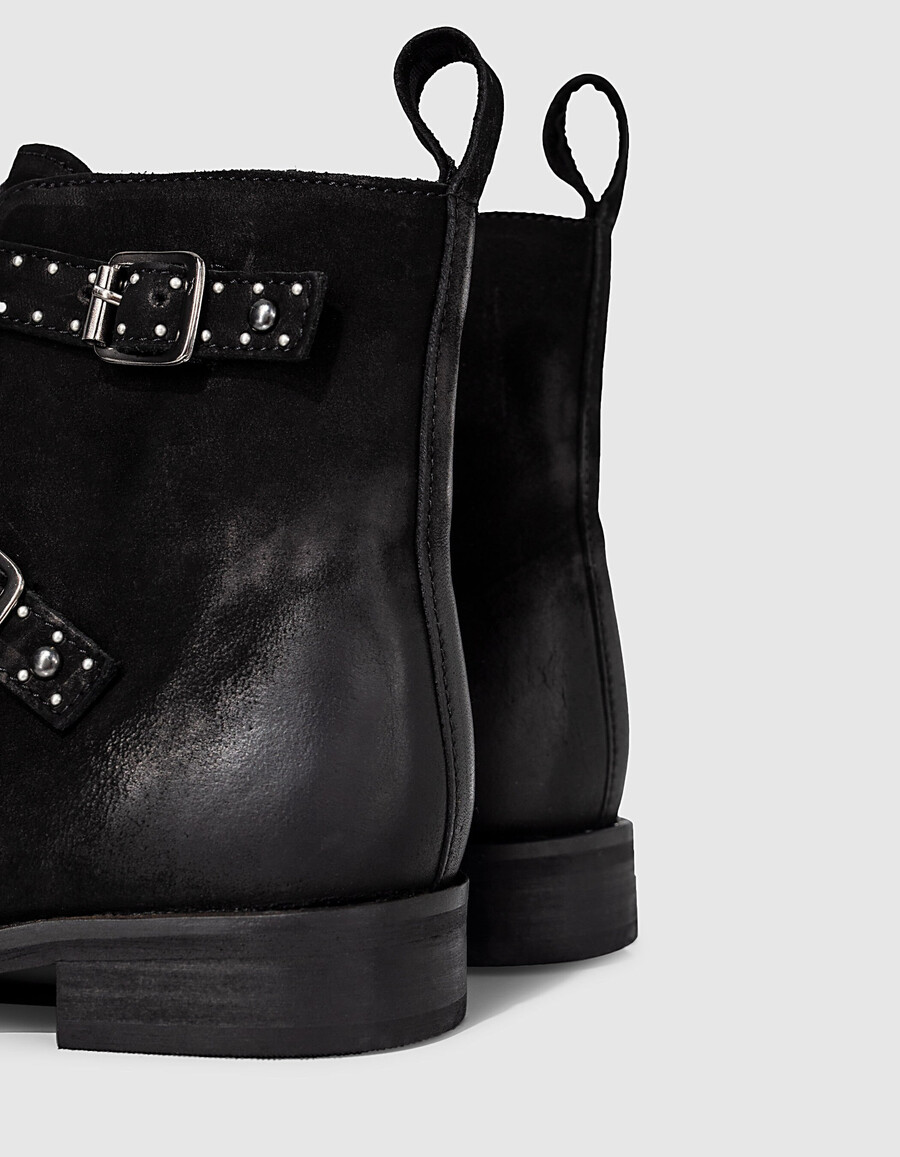 stivali da combattimento in pelle nera con fibbia e borchie per ragazze