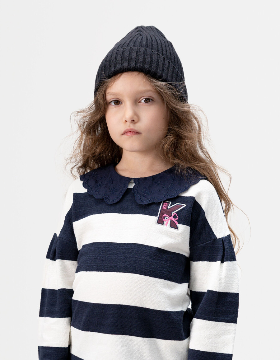t-shirt da marinaio a righe blu navyécru per bambine colletto ricamato