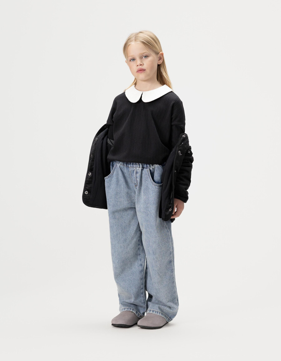 maglietta nera a maniche lunghe per bambine con collo in paillettes écru