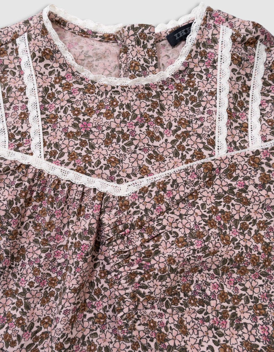 camicetta rosa da bambina con stampa floreale autunnale