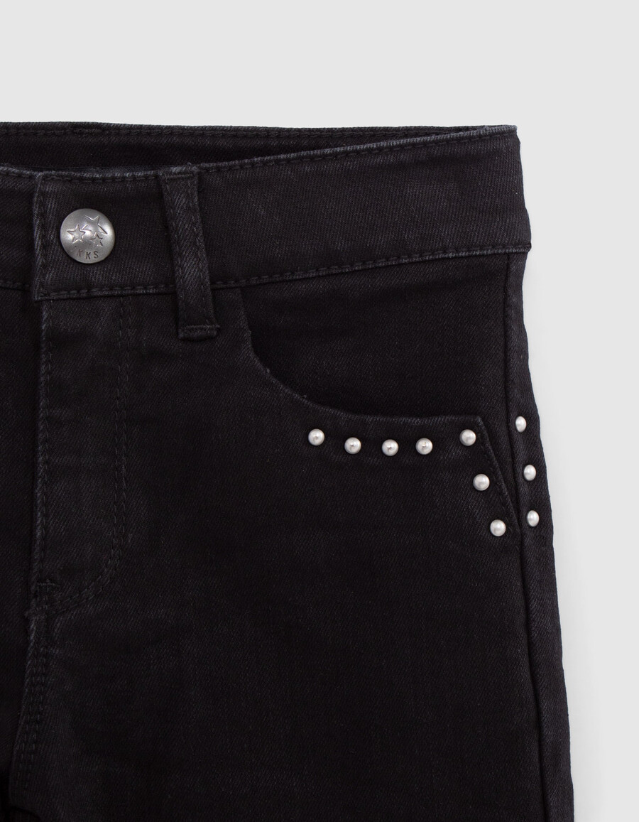 jeans cargo dritti con borchie nere da ragazza