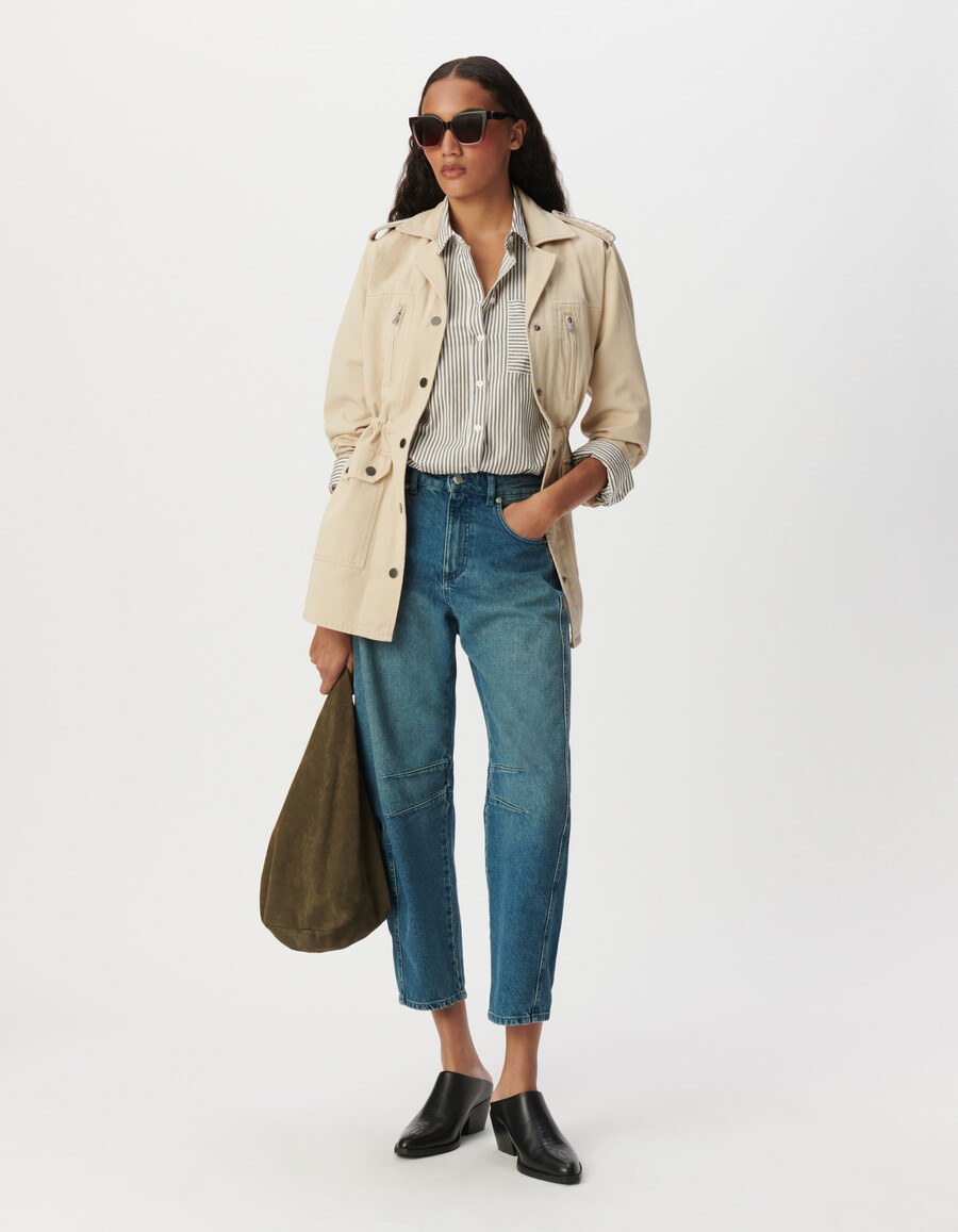 giacca safari beige da donna con ricamo sulle spalle