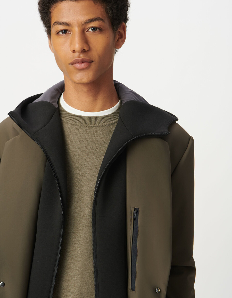 parka beige da uomo con rivestimento nero rimovibile e facile da pulire