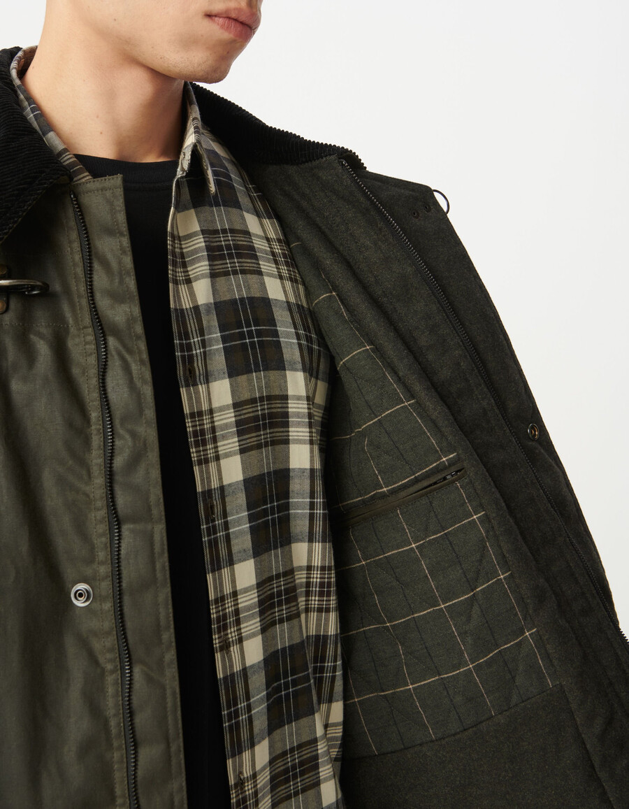 parka multitasche in tessuto cerato da uomo