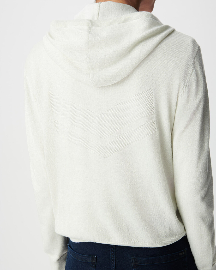 cardigan da donna in maglia a spina di pesce bianca con retro traforato