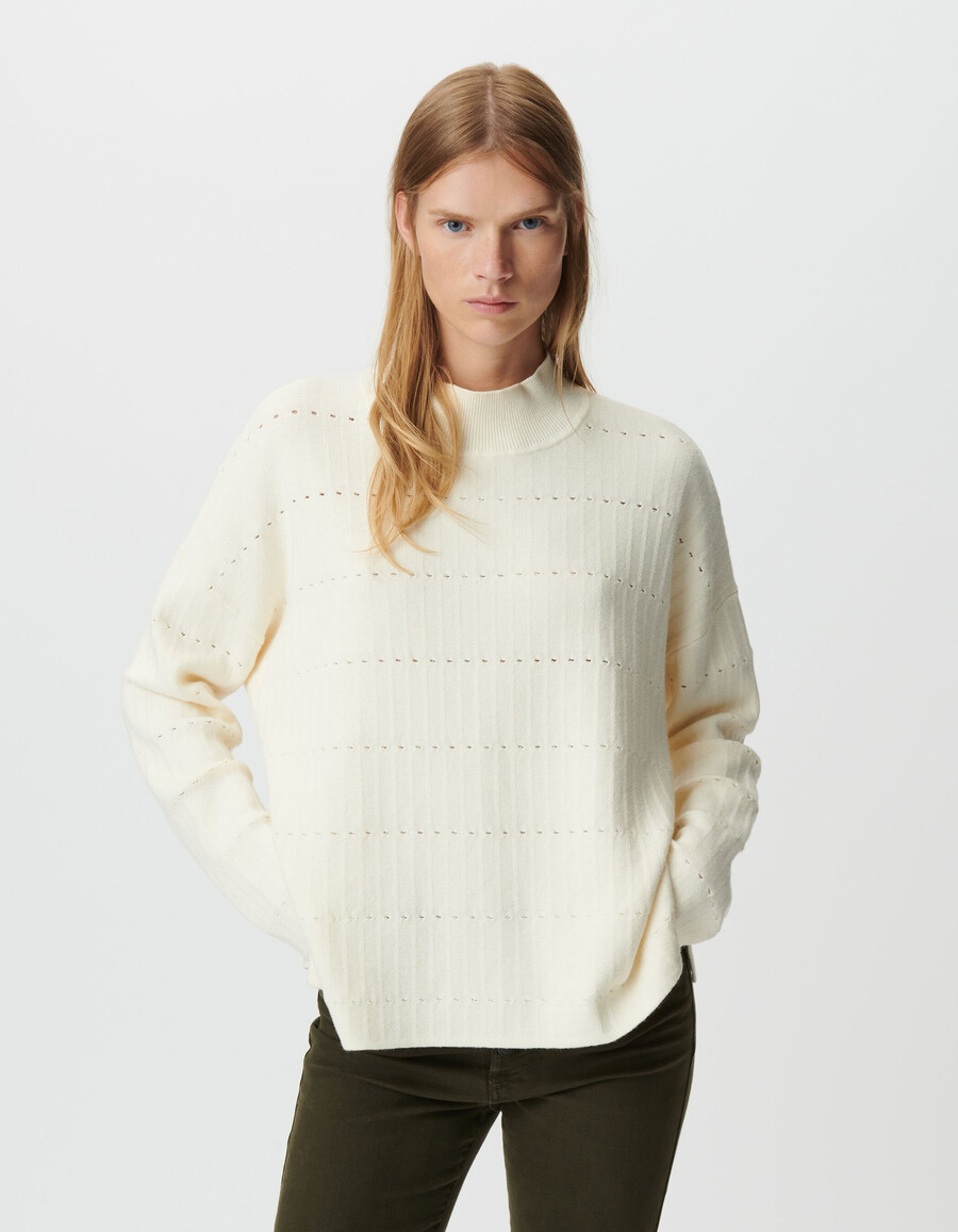 maglione bianco traforato decorativo da donna