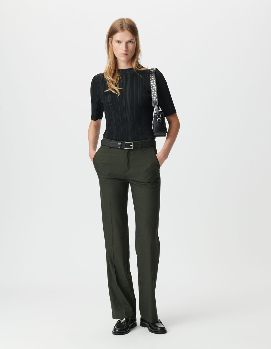 maglione attillato a righe nere in maglia da donna