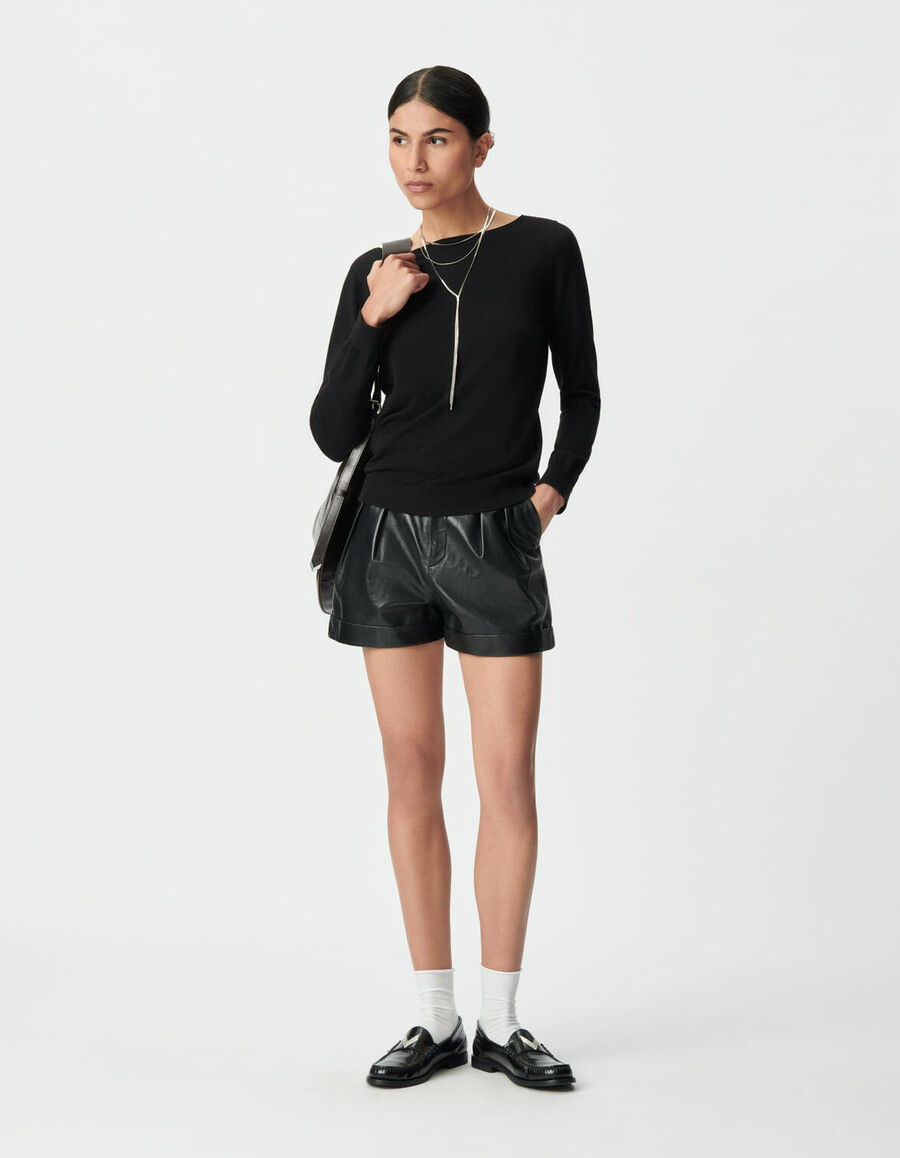 maglione nero da donna in maglia fine con inserto in pizzo sul retro