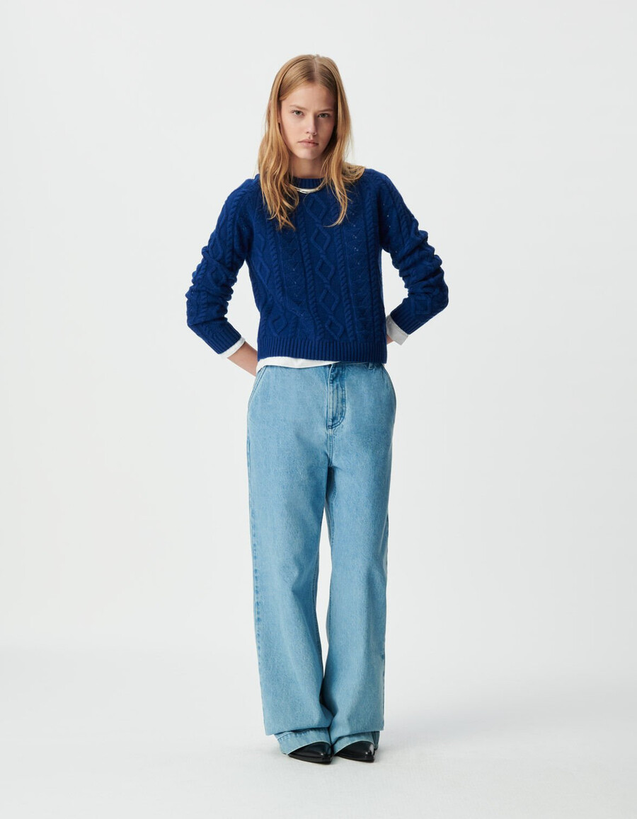 maglione corto da donna in pura lana blu punto decorativo