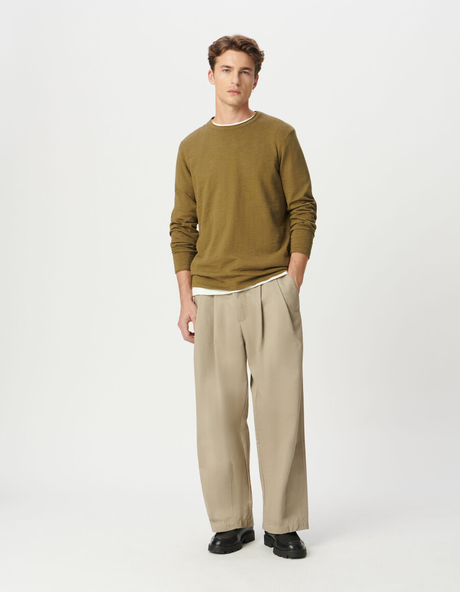 maglione da uomo in maglia fine di cotone biologico color cachi