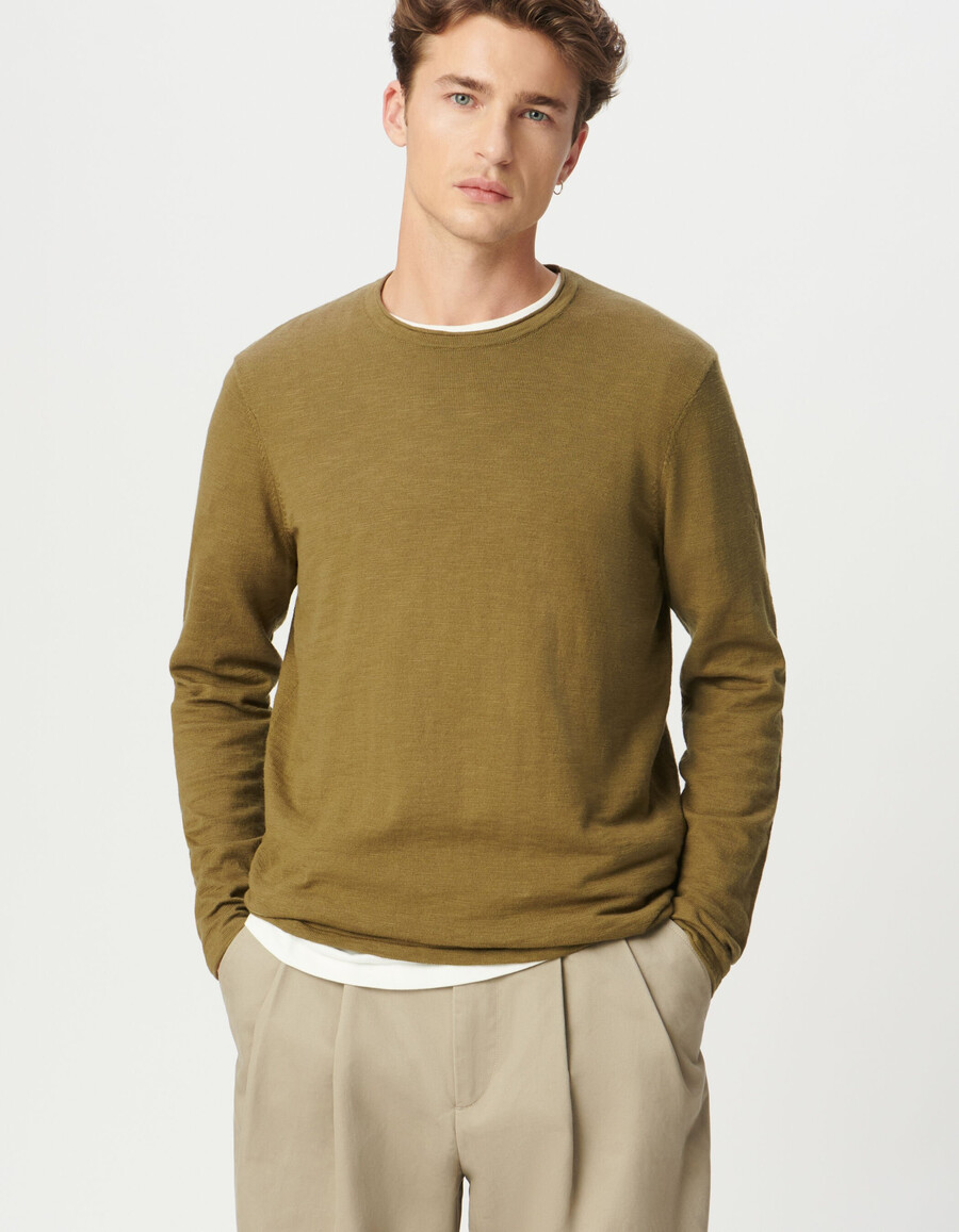 maglione da uomo in maglia fine di cotone biologico color cachi