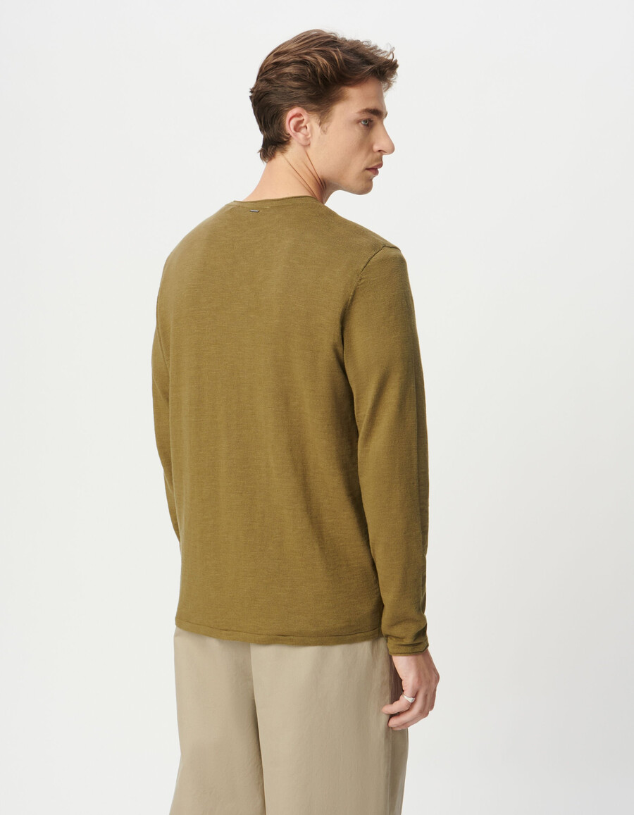 maglione da uomo in maglia fine di cotone biologico color cachi