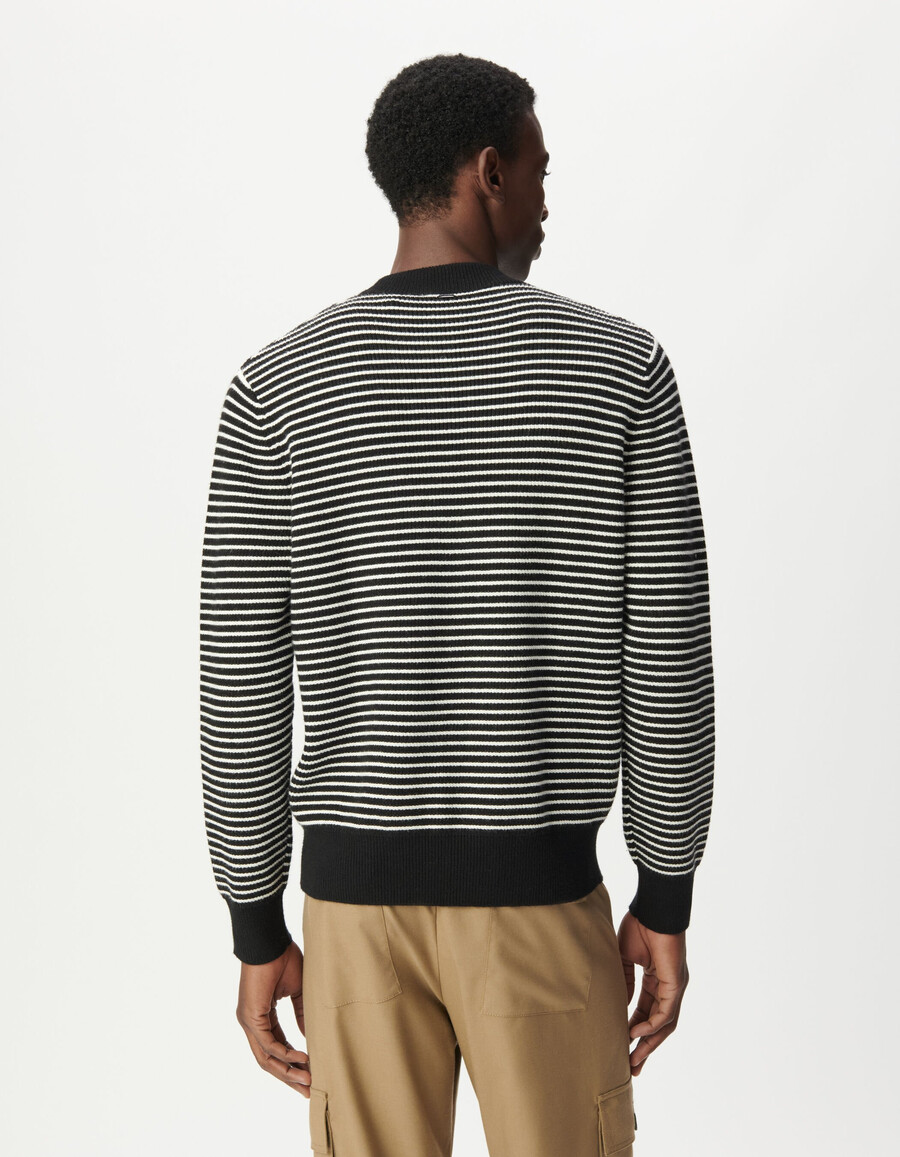 maglione da marinaio nero da uomo con strisce bianche