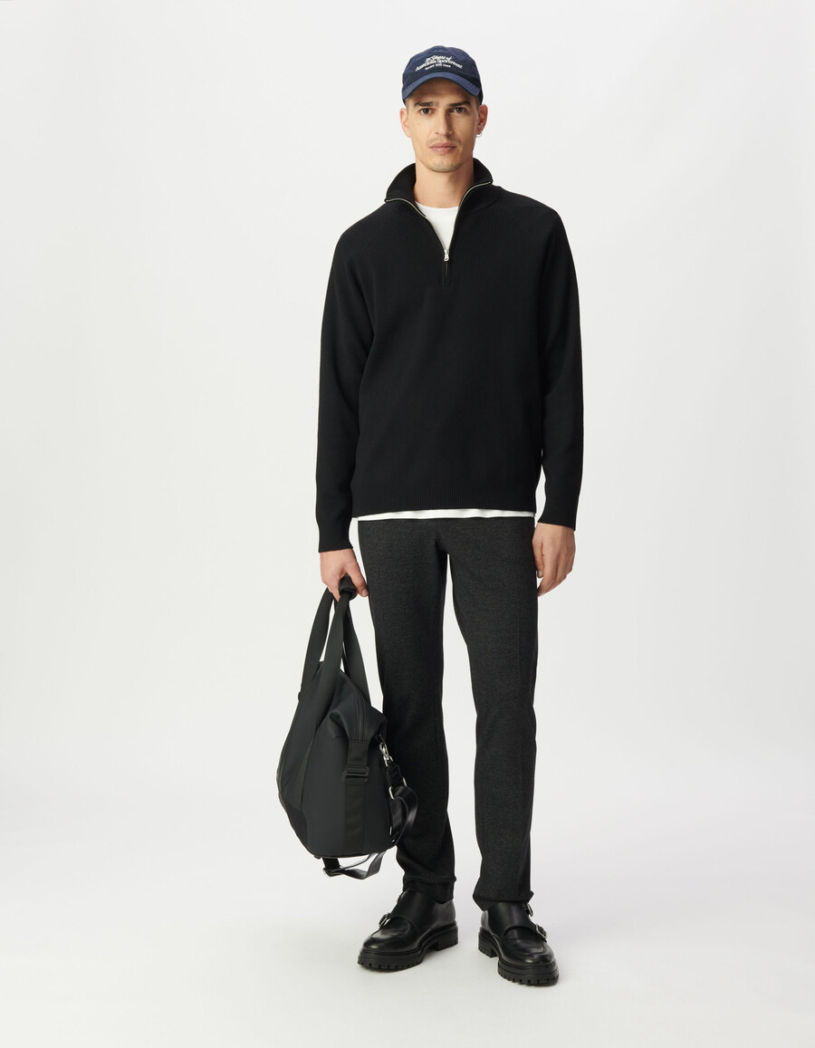 maglione nero da uomo con zip al collo